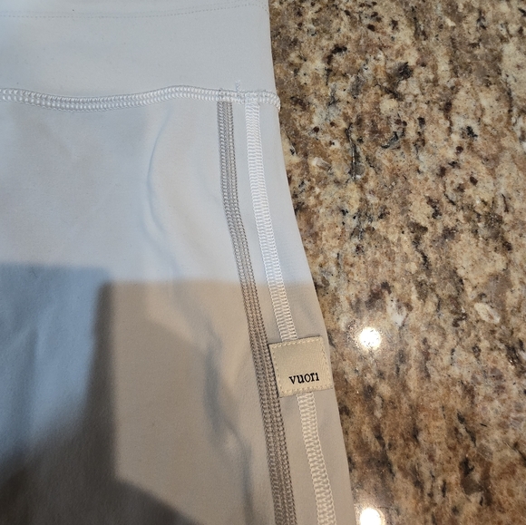 Vuori Daily Sport Leggings Light Gray Women's XL Activewear Yoga - Picture 9 of 10